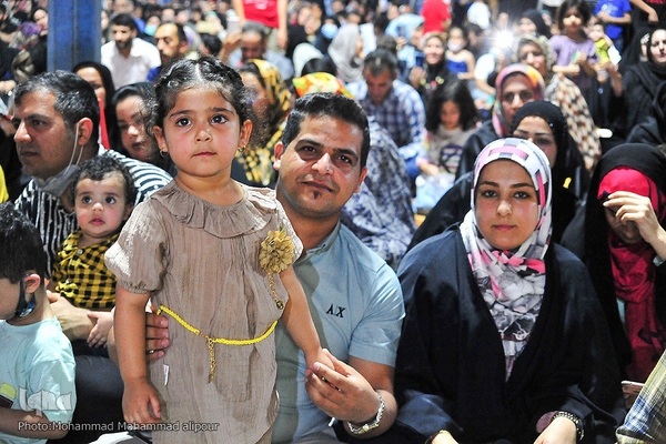 جشن عید غدیر در حرم علی‌بن مهزیار اهوازی