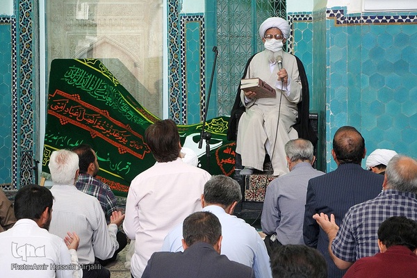 نماز عید غدیر در مسجد امیرچقماق و پیاده روی سادات در یزد‎‎