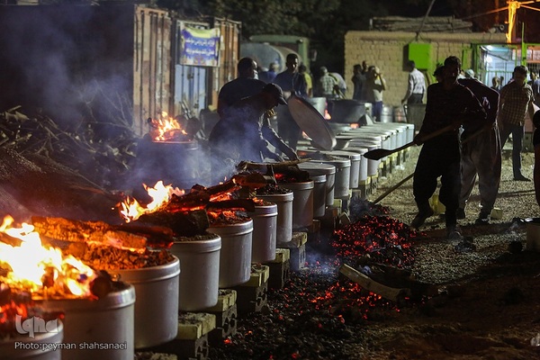 آیین پخت و توزیع ۱۵۰دیگ غذای نذری-مبارکه اصفهان ‎‎