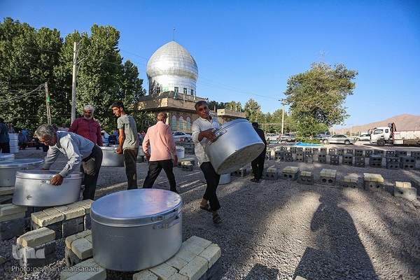 آیین پخت و توزیع ۱۵۰دیگ غذای نذری-مبارکه اصفهان ‎‎