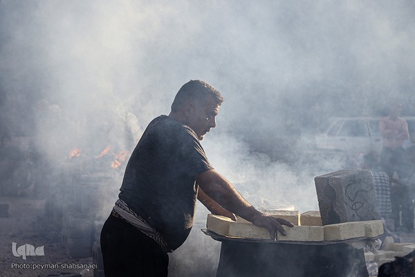 آیین پخت و توزیع ۱۵۰دیگ غذای نذری-مبارکه اصفهان ‎‎