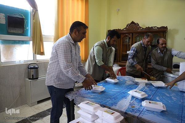 آیین پخت و توزیع ۱۵۰دیگ غذای نذری-مبارکه اصفهان ‎‎