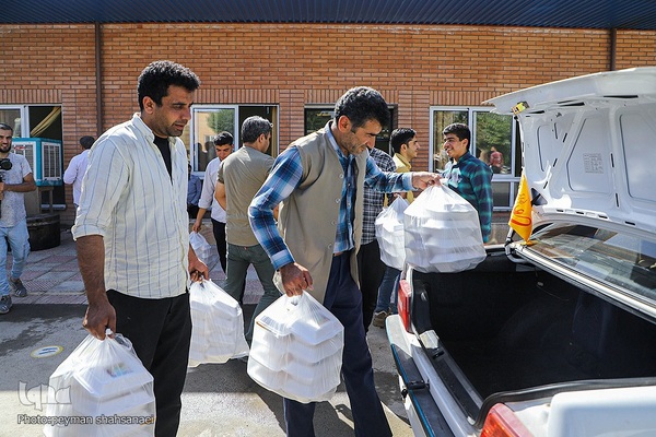 آیین پخت و توزیع ۱۵۰دیگ غذای نذری-مبارکه اصفهان ‎‎