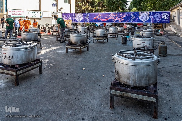 پخت و توزیع ۱۴ هزار پرس غذای گرم به مناسبت عید غدیر