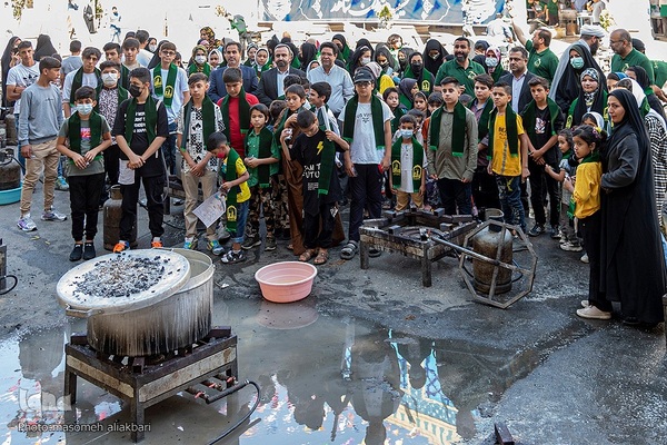 پخت و توزیع ۱۴ هزار پرس غذای گرم به مناسبت عید غدیر