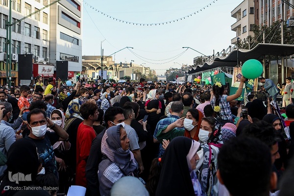 مهمانی ۱۰ کیلومتری به مناسبت عید سعید غدیرخم