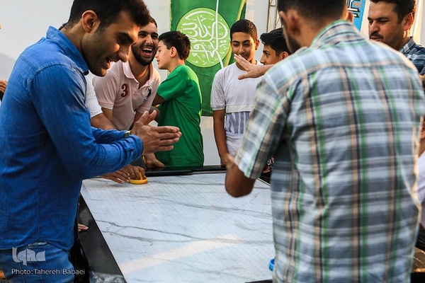 مهمانی ۱۰ کیلومتری به مناسبت عید سعید غدیرخم