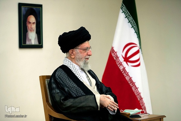 حضرت آیت‌الله خامنه‌ای، رهبر معظم انقلاب اسلامی