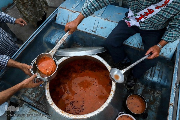 همایش احیاء واقعه غدیر‌خم در روستای دیزبین شهرستان اهر