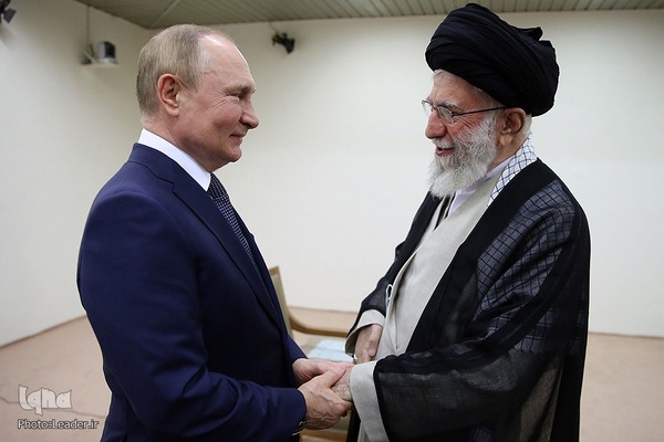 دیدار ولادیمیر پوتین، رئیس‌جمهور روسیه با آیت الله خامنه ای، رهبر معظم انقلاب