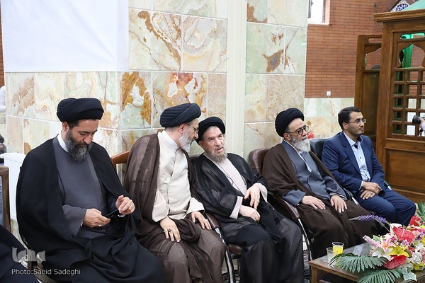 آیین افتتاح زیارتگاه شاه حسین ولی در تبریز