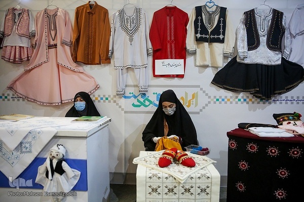 نمایشگاه سومين جشنواره خدمت رضوی