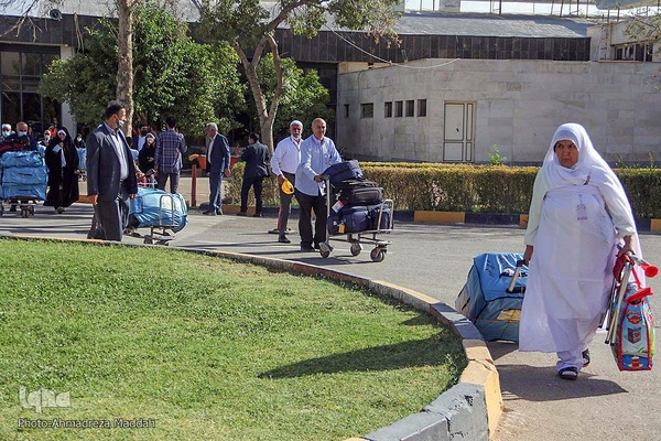 بازگشت نخستین گروه از حجاج استان فارس به شیراز