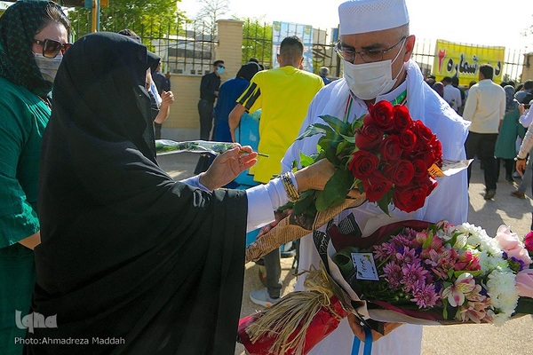 بازگشت نخستین گروه از حجاج استان فارس به شیراز
