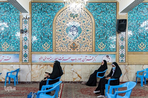 مرحله شهرستانی مسابقات سراسری قرآن اوقاف استان البرز در بخش بانوان