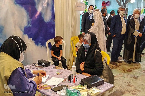 اردوی جهادی خدمات رایگان سلامت در حرم مطهر شاهچراغ (ع)