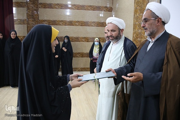 آئین اختتامیه هجدهمین دوره مسابقات سراسری حفظ قرآن مؤسسه بیت‌الاحزان حضرت زهرا(س) در شیراز