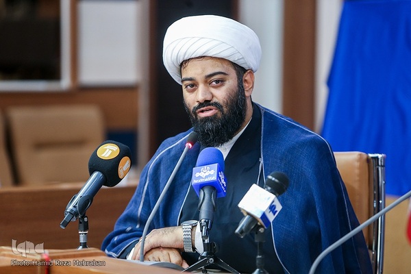 مصطفی جامه‌دار مدیر فرهنگی هنری منطقه ۱۲ و رئیس فرهنگسرای عترت‌