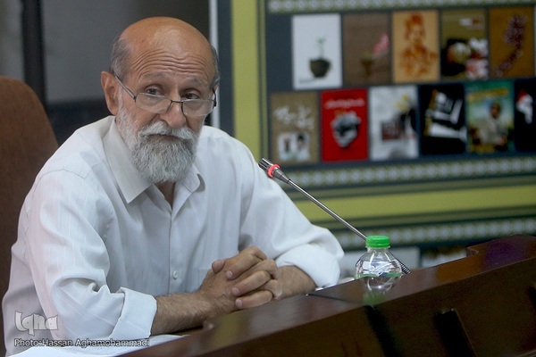 مراسم رونمایی از پوستر بیستمین جشنواره انتخاب بهترین کتاب سال دفاع مقدس