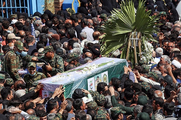 مراسم تشییع پیکر مرزبان شهید «مهدی محمدی نسب» در قزوین