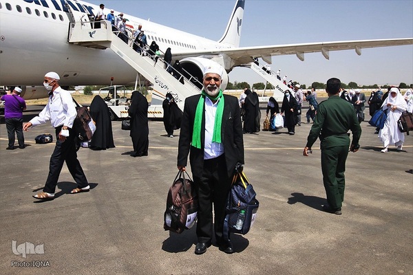 بازگشت حجاج همدانی به میهن اسلامی