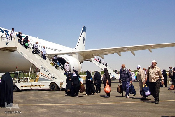 بازگشت حجاج همدانی به میهن اسلامی