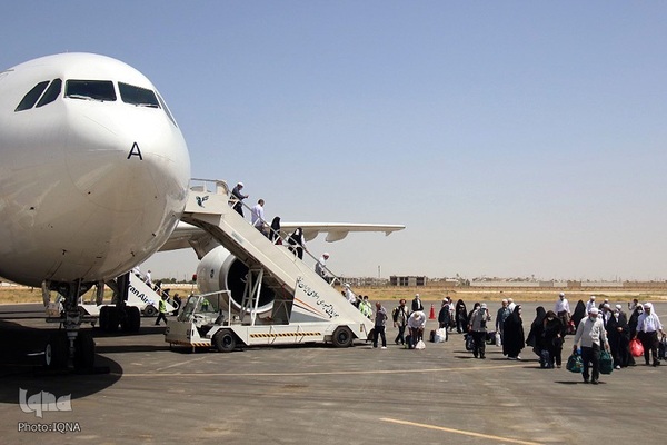 بازگشت حجاج همدانی به میهن اسلامی