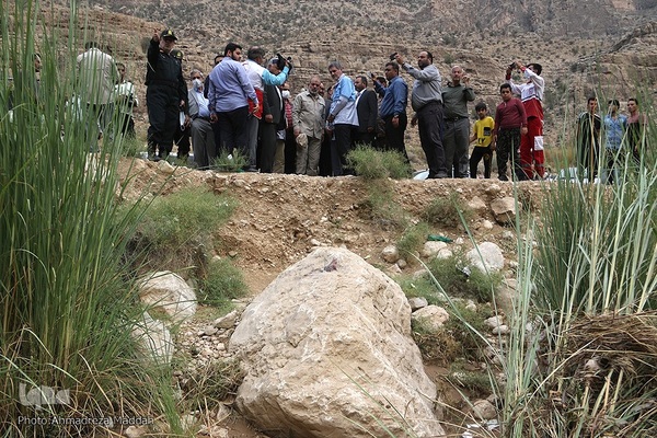 بازدید سردار وحیدی، وزیر کشور از مناطق سیل زده استهبان