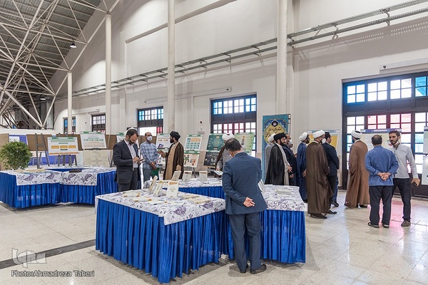 آیین گشایش نمایشگاه «روایت تبلیغ» در اصفهان