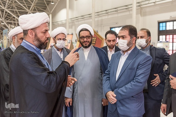 آیین گشایش نمایشگاه «روایت تبلیغ» در اصفهان