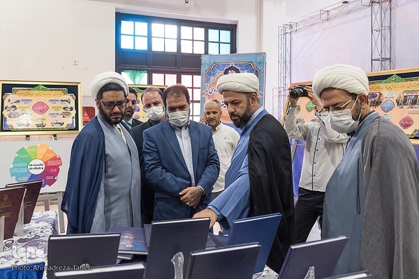 آیین گشایش نمایشگاه «روایت تبلیغ» در اصفهان