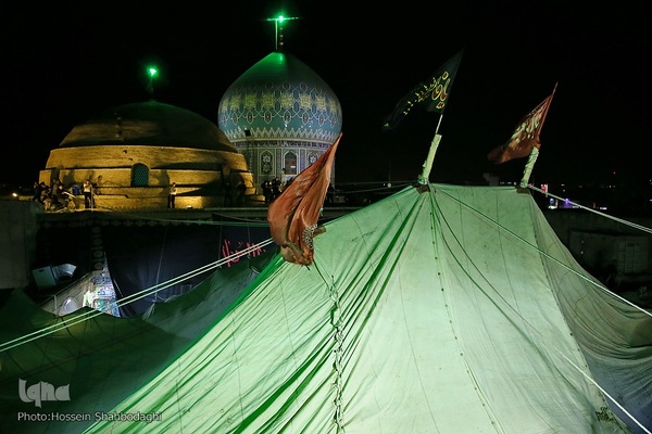 برپایی خیمه عزا در امامزاده موسی مبرقع(ع)
