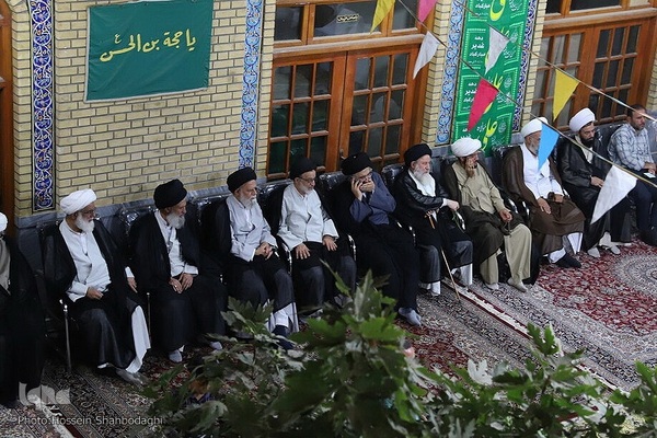 آیین رونمایی از کتاب «اصول العقائد و جامع الفوائد»