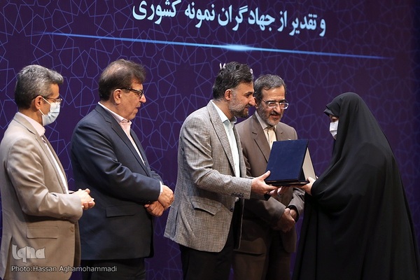 مراسم گرامیداشت چهل و دومین سالروز تأسیس جهاددانشگاهی