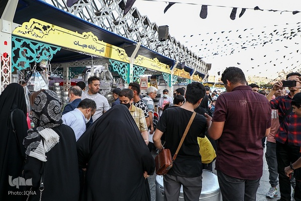 افتتاح بیستمین نمایشگاه عطر سیب