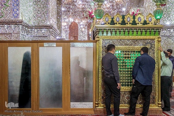 مراسم غبارروبی و عطرافشانی حرم مطهر علی بن حمزه(ع)‎‎