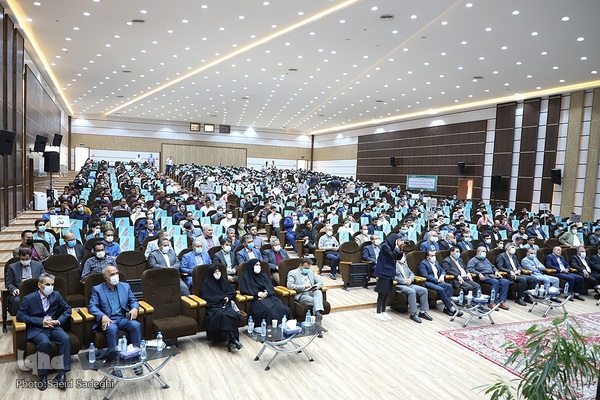 اختتامییه چهلمین دوره مسابقات قرآن،عترت و نماز دانش آموزان پسر سراسر کشور در تبریز