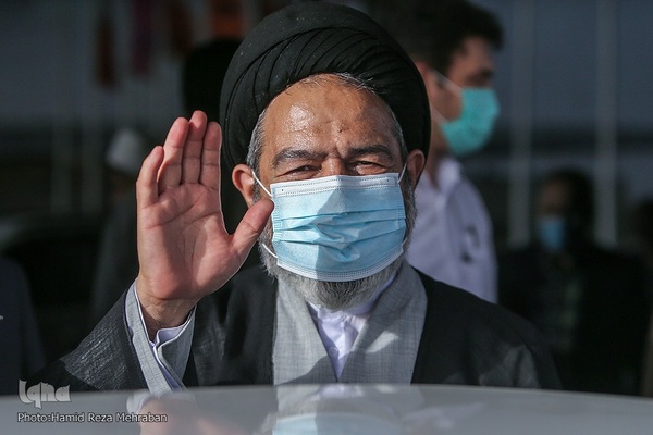 حجت‌الاسلام والمسلمین سیدعبدالفتاح نواب نماینده ولی فقیه در امور حج و زیارت و سرپرست زائران ایرانی