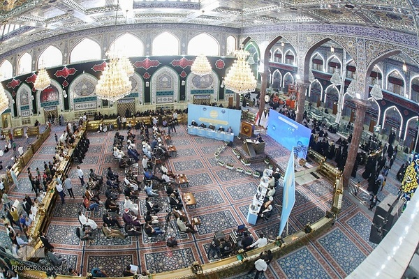 رقابت شرکت کنندگان در روز پایانی مسابقات قرآن کربلا