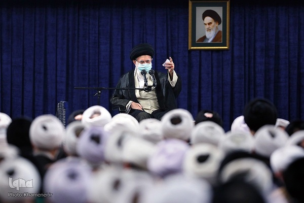 دیدار ائمه جمعه سراسر کشور با حضرت آیت الله خامنه‌ای، رهبر معظم انقلاب اسلامی