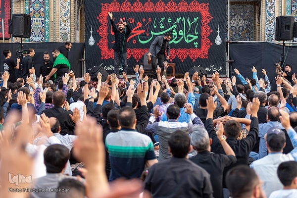 مراسم سیاه‌پوشان امامزاده محمد (ع) کرج