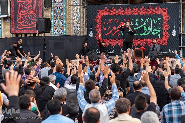 مراسم سیاه‌پوشان امامزاده محمد (ع) کرج