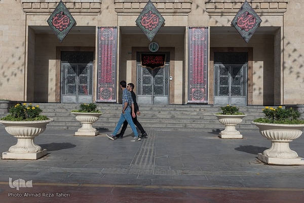 شمیم عطر سیب در اصفهان