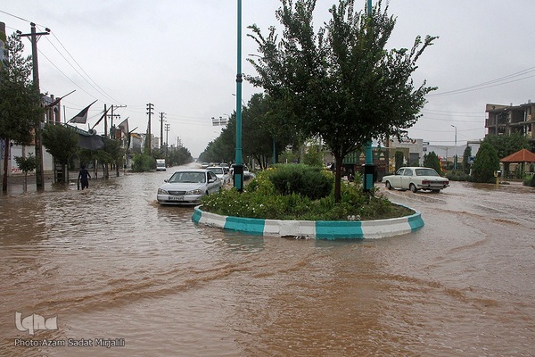 محاصره شهر یزد در سیل ومعایر شهری زیر آب‎‎
