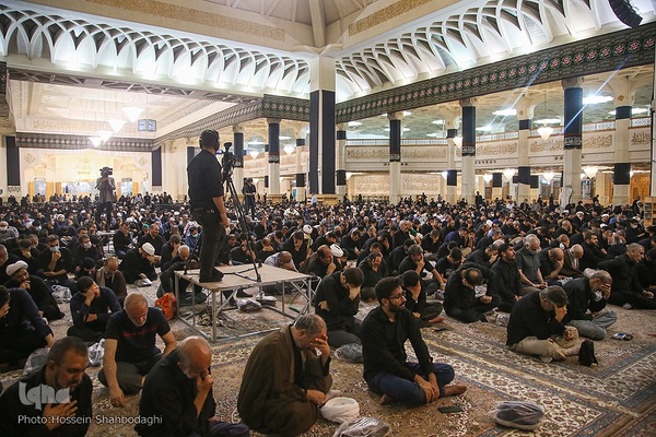 مراسم عزاداری شب دوم محرم در حرم مطهر حضرت معصومه سلام‌الله علیها