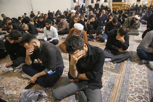 مراسم عزاداری شب دوم محرم در حرم مطهر حضرت معصومه سلام‌الله علیها