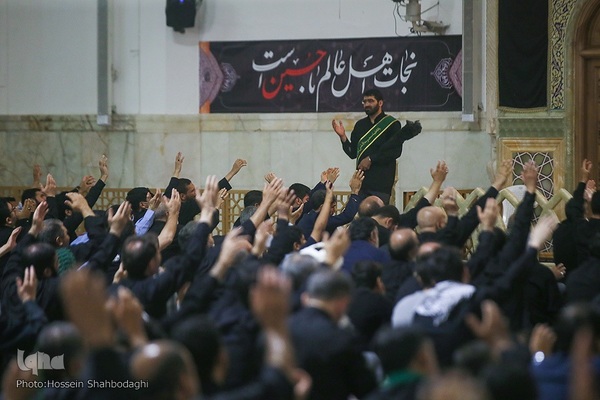 مراسم عزاداری شب دوم محرم در حرم مطهر حضرت معصومه سلام‌الله علیها
