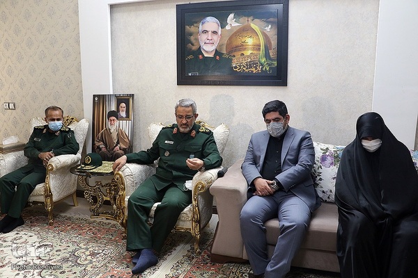 پایان ۸ سال فراق خانواده شهید عبدالله اسکندری، سردار بی سر مدافع حرم از پیکر مطهر این شهید والامقام