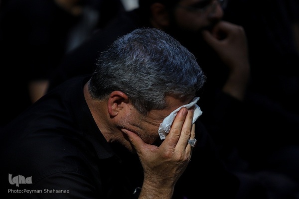 آیین عزاداری حسینی در گذر چهارباغ عباسی اصفهان