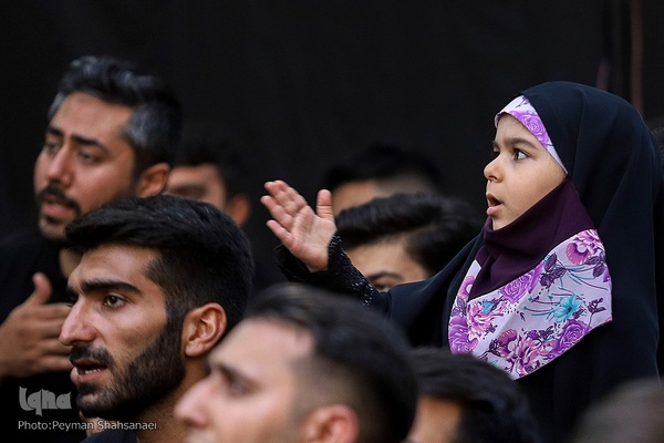 آیین عزاداری حسینی در گذر چهارباغ عباسی اصفهان